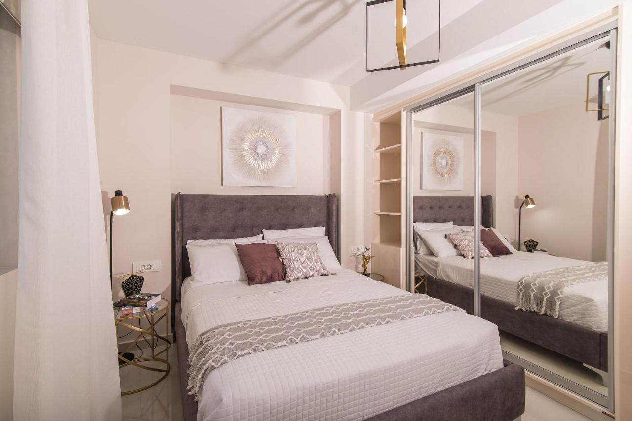 Vila Daisy's Garden - With Private Pool, Ideal For Large Groups, By Zantewize Drakas